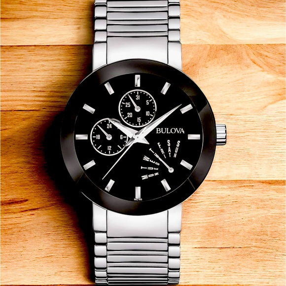Men's Futuro Two-Tone Stainless Steel Bracelet Watch 40mm - Picture 1 of 7